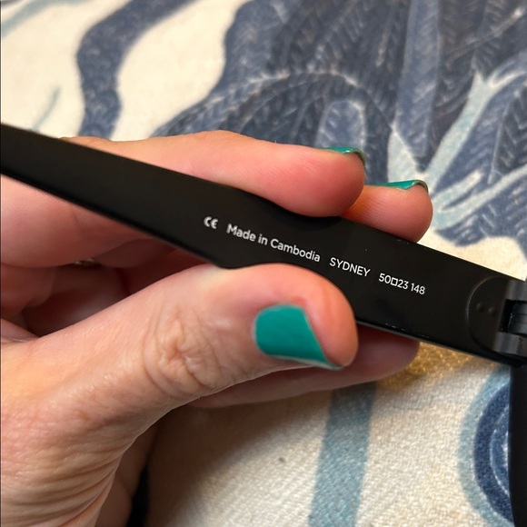 Toms Matte Black Cat-Eye Sunglasses - Picture 8 of 9